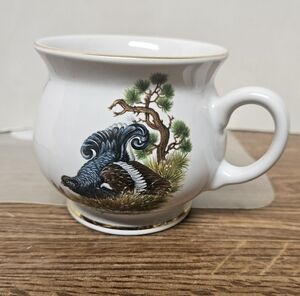 Vintage Crowson & Crowson Eisenach (German) Porcelain Hand-painted Mug